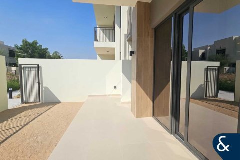 Apartamento en Town Square, Dubai, 3 dormitorios, 216 m², № 78579 - foto 7