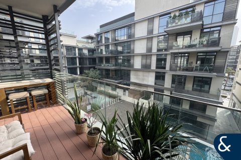 Appartement à City Walk, Dubai, 1 chambre, 96 m², № 78568 - photo 2