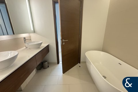 Appartement à City Walk, Dubai, 1 chambre, 96 m², № 78568 - photo 11