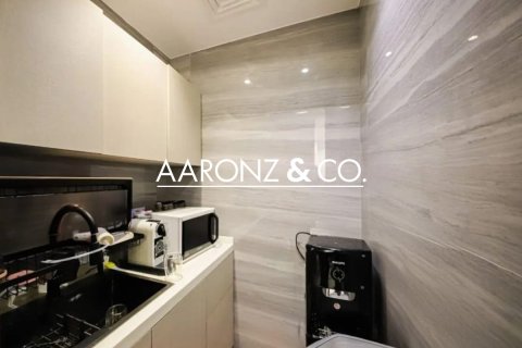 Bureau à Business Bay, Dubai, 80.6 m², № 78500 - photo 13