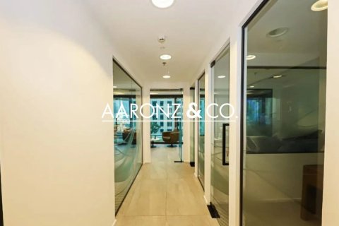 Bureau à Business Bay, Dubai, 80.6 m², № 78500 - photo 8