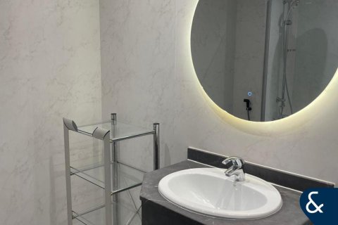 Appartement à Jumeirah Lake Towers, Dubai, 2 chambres, 131 m², № 78567 - photo 11