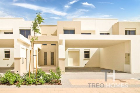 Adosado en Hayat Townhouses, Town Square, Dubai, 3 dormitorios, 204 m², № 13643 - foto 1