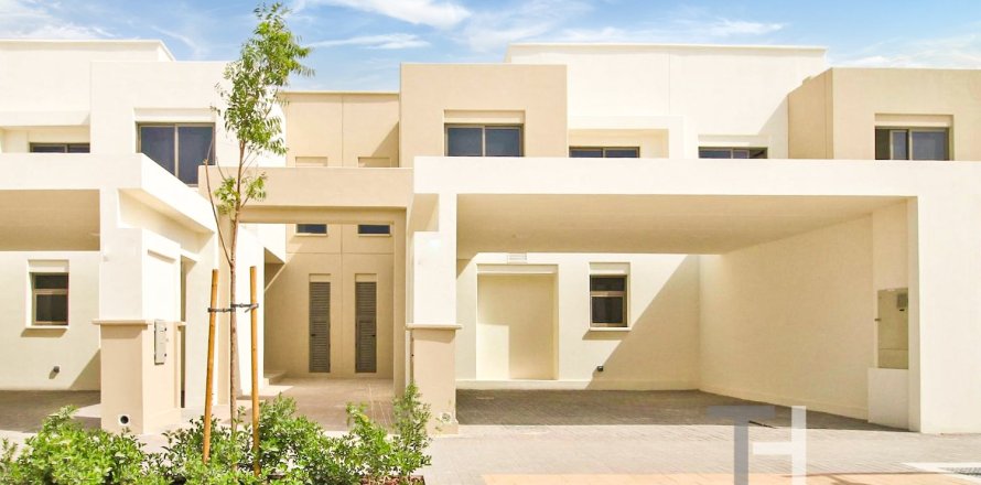 Adosado en Hayat Townhouses, Town Square, Dubai, 3 dormitorios, 204 m², № 13643