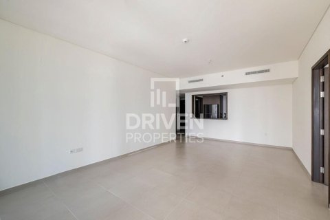 Appartement à BLVD Heights, Downtown Dubai (Downtown Burj Dubai), Dubai, 2 chambres, 131.27 m², № 136945 - photo 4