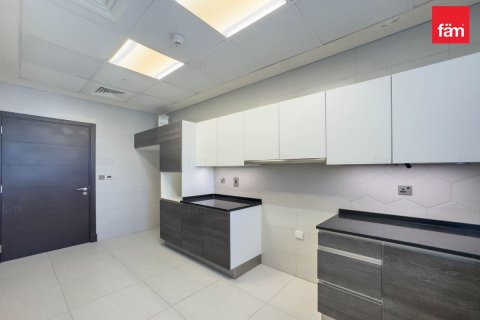 Снять в аренду квартиру в Даунтаун Дубай (Даунтаун Бурдж Дубай), Дубай: 1 спальня, 91.2м², № 17141 - фото 14