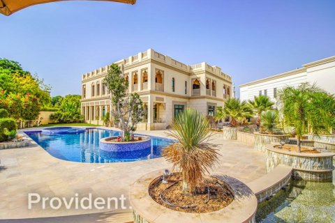 Villa in Emirates Hills, Dubai 8 bedrooms № 2033 - photo 3