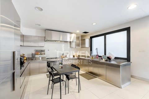 Villa à Nadd Al Sheba, Dubai, 5 chambres, 1115 m², № 20717 - photo 27