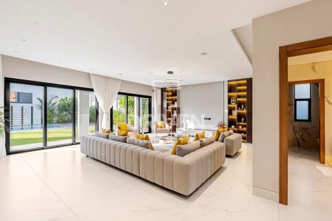 Villa à Nadd Al Sheba, Dubai, 5 chambres, 1115 m², № 20717 - photo 4