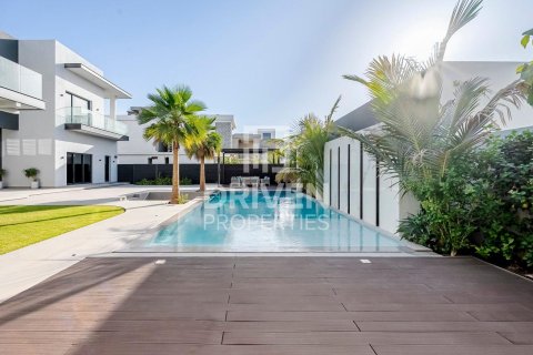 Villa à Nadd Al Sheba, Dubai, 5 chambres, 1115 m², № 20717 - photo 6