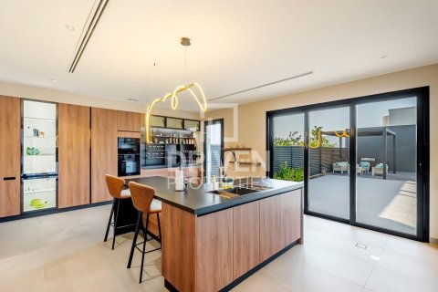 Villa à Nadd Al Sheba, Dubai, 5 chambres, 1115 m², № 20717 - photo 26