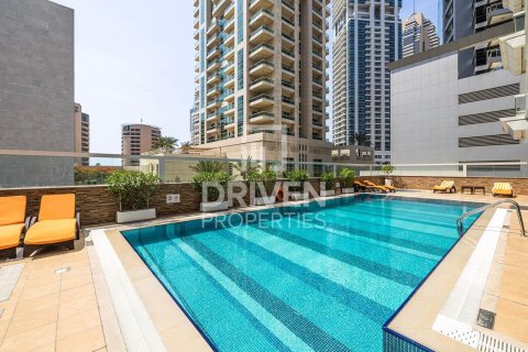 Apartment in Dubai Marina, Dubai 1 bedroom, 66 sq.m. № 20716 - photo 18
