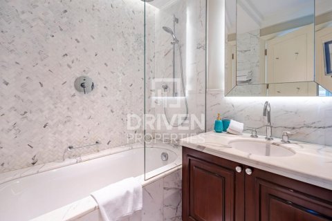 Apartment in Downtown Dubai (Downtown Burj Dubai), Dubai 1 bedroom, 82 sq.m. № 20729 - photo 9