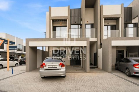 فيلا في Murooj Al Furjan, Al Furjan, دبي 4 غرف نوم, 223.99 م² رقم 129769