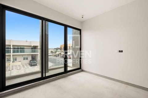 Villa in Murooj Al Furjan, Al Furjan, Dubai 4 bedrooms, 223.99 sq.m. № 129769 - photo 16