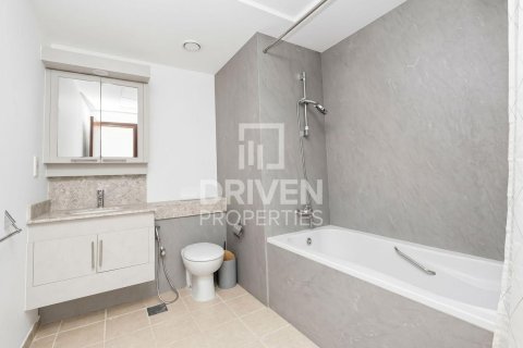 Appartement à The Residences, Downtown Dubai (Downtown Burj Dubai), Dubai, 3 chambres, 170.76 m², № 129768 - photo 18