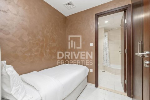 Appartement à The Residences, Downtown Dubai (Downtown Burj Dubai), Dubai, 3 chambres, 170.76 m², № 129768 - photo 16