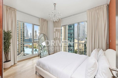 Appartement à The Residences, Downtown Dubai (Downtown Burj Dubai), Dubai, 3 chambres, 170.76 m², № 129768 - photo 6