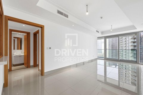 Apartment in Downtown Dubai (Downtown Burj Dubai), Dubai 3 bedrooms, 189.52 sq.m. № 129767 - photo 2