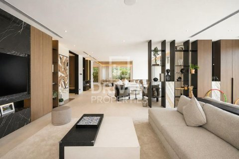 Villa in Meadows, Dubai 5 bedrooms, 898.84 sq.m. № 142636 - photo 3