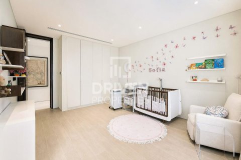 Villa in Meadows, Dubai 5 bedrooms, 898.84 sq.m. № 142636 - photo 10