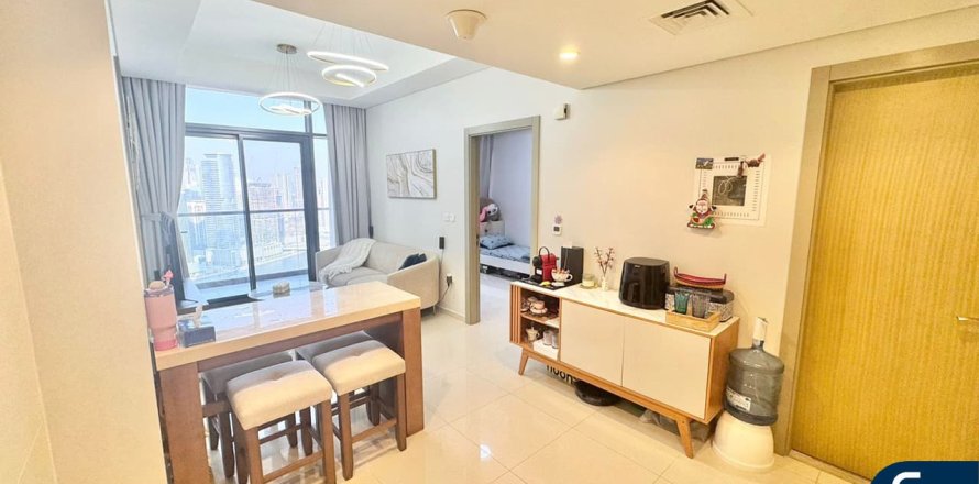 Apartment in Business Bay, Dubai 2 bedrooms, 76 sq.m. № 75161