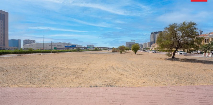 Terreno en Wadi Al Safa 2, Dubai, 487.2 m², № 22116