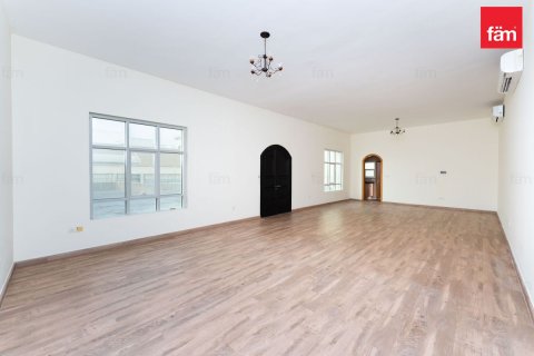 فيلا في البرشاء, دبي 4 غرف نوم, 1393.5 م² رقم 76976 - صورة 22