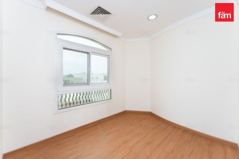 فيلا في البرشاء, دبي 4 غرف نوم, 1393.5 م² رقم 76976 - صورة 16