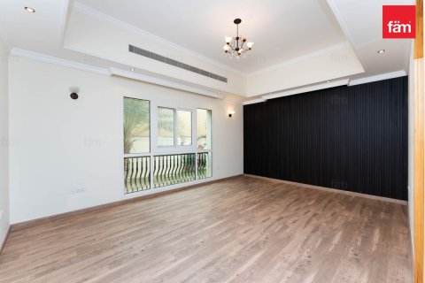 فيلا في البرشاء, دبي 4 غرف نوم, 1393.5 م² رقم 76976 - صورة 23