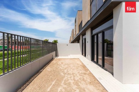 Townhouse in Dubai 4 bedrooms, 254.5 sq.m. № 76975 - photo 4