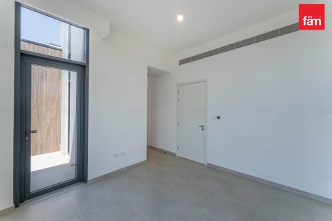 Townhouse in Dubai 4 bedrooms, 254.5 sq.m. № 76975 - photo 15