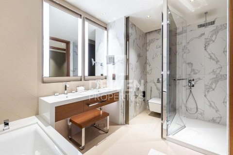 Apartment in The Address Residences Dubai Opera, Downtown Dubai (Downtown Burj Dubai), Dubai 2 bedrooms, 116.87 sq.m. № 137063 - photo 17
