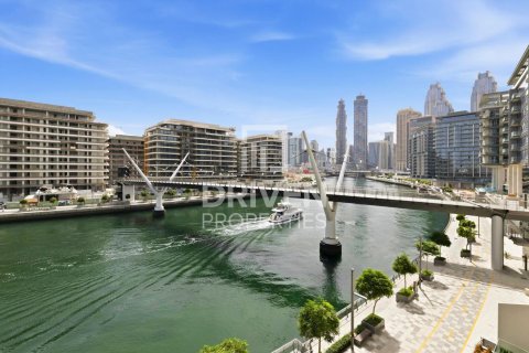Apartment in Al Wasl, Dubai 2 bedrooms, 147.44 sq.m. № 137054 - photo 25