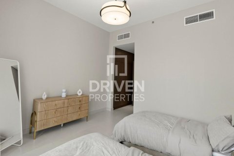 Apartment in Al Wasl, Dubai 2 bedrooms, 147.44 sq.m. № 137054 - photo 16