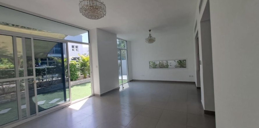 Townhouse in Dubai 3 bedrooms, 287.6 sq.m. № 59174
