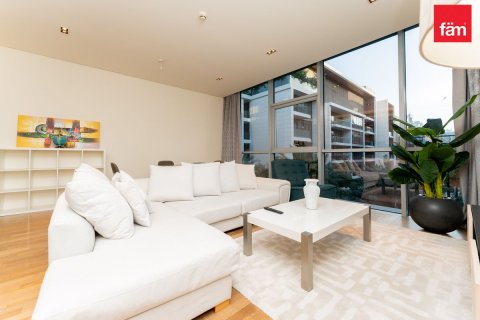Apartment in Al Wasl, Dubai 1 bedroom, 91.4 sq.m. № 59187 - photo 1