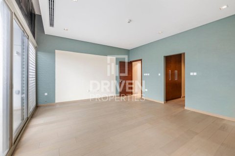 Снять в аренду виллу в District One, Мохаммед Бин Рашид Сити, Дубай: 5 спален, 706м², № 20420 - фото 7