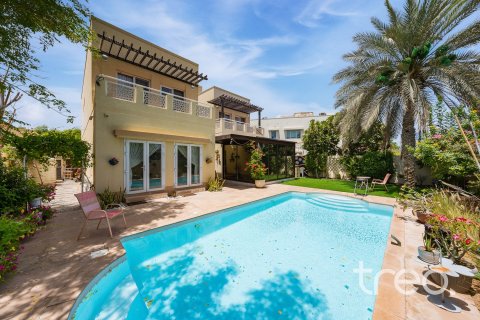 Villa in Meadows, Dubai 4 bedrooms, 332.41 sq.m. № 136260