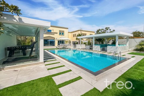 Villa in Regional, Jumeirah Park, Dubai 3 bedrooms, 344.48 sq.m. № 136261