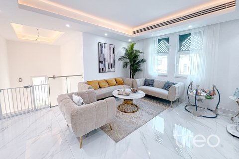 Villa in Regional, Jumeirah Park, Dubai 3 bedrooms, 344.48 sq.m. № 136261 - photo 26