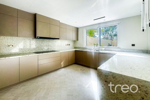 Villa in The Springs, Dubai 3 bedrooms, 228.08 sq.m. № 136255 - photo 5