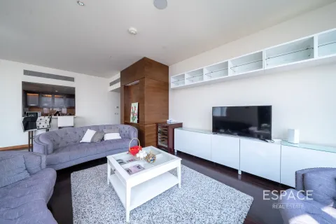 Apartment in Downtown Dubai (Downtown Burj Dubai), Dubai 2 bedrooms, 189 sq.m. № 71479 - photo 9