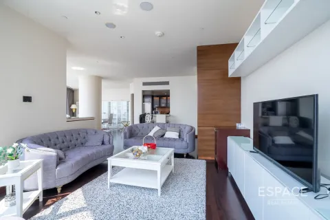 Apartment in Downtown Dubai (Downtown Burj Dubai), Dubai 2 bedrooms, 189 sq.m. № 71479 - photo 15