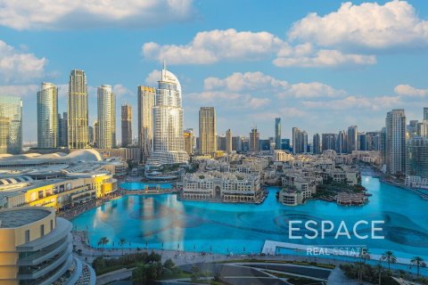 Apartamento en Downtown Dubai (Downtown Burj Dubai), Dubai, 1 dormitorio, 102 m², № 71484 - foto 1