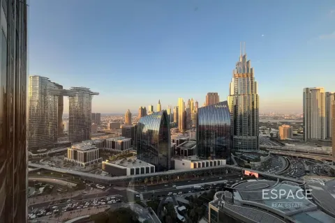 Appartement à Downtown Dubai (Downtown Burj Dubai), Dubai, 2 chambres, 152 m², № 71485 - photo 1