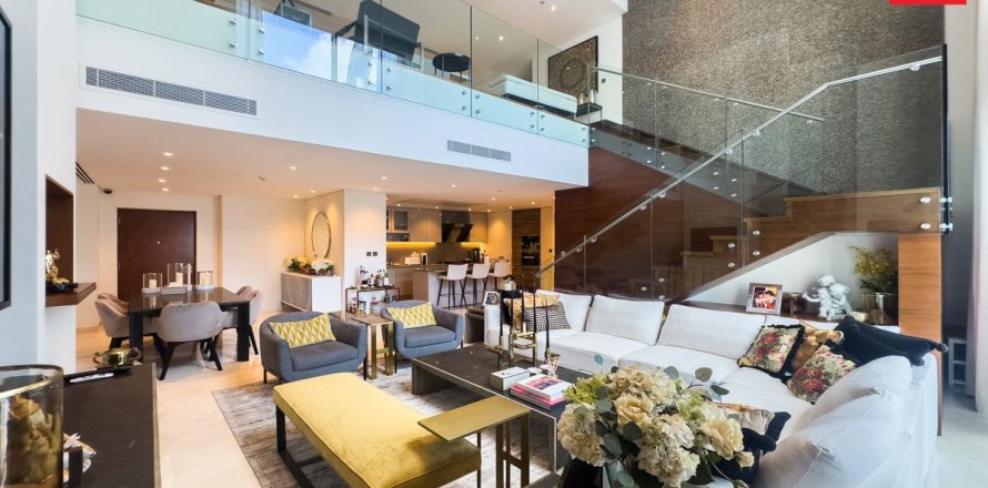 Квартира в Дубай Марине, Дубай, 4 спальни, 307.2м², № 9947