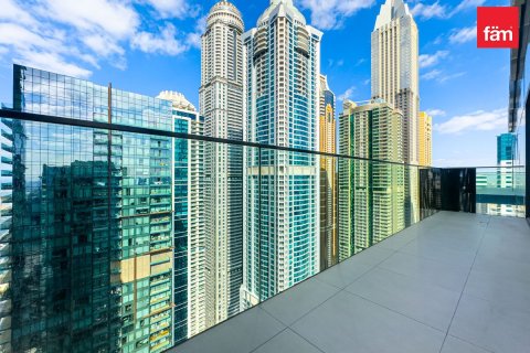 Снять в аренду квартиру в Дубай Марине, Дубай: 4 спальни, 307.2м², № 9947 - фото 2