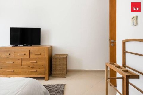 Apartment in Dubai Marina, Dubai 3 bedrooms, 163.3 sq.m. № 9935 - photo 12