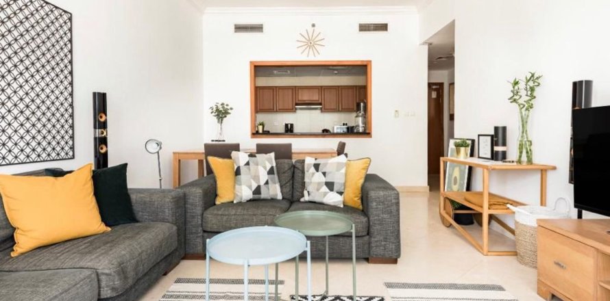 Apartment in Dubai Marina, Dubai 3 bedrooms, 163.3 sq.m. № 9935